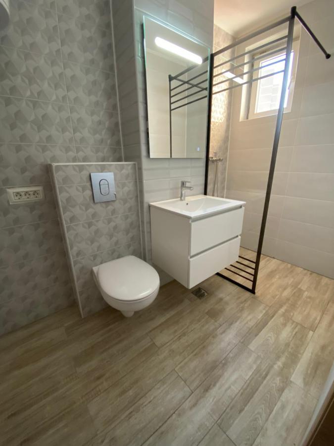 Linen Tree Apartment Băile Herculane エクステリア 写真
